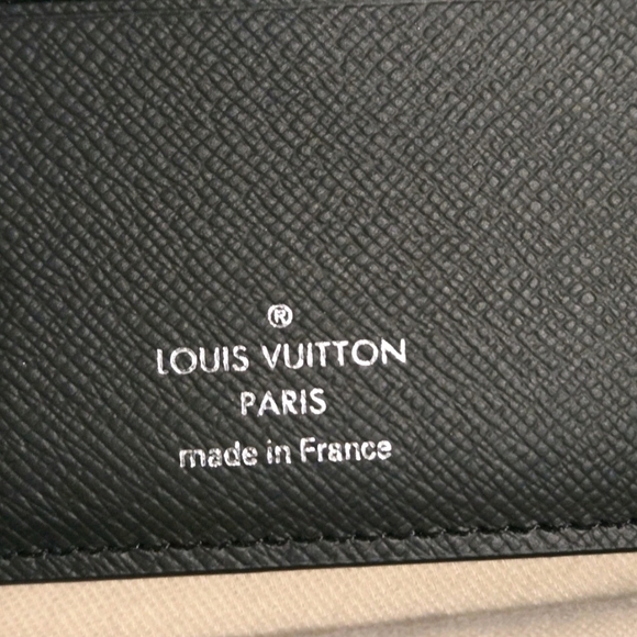 Louis Vuitton Men’s Black Monogram Eclipse Multiple Bifold Wallet M61695 (NWT) - Picture 10 of 10